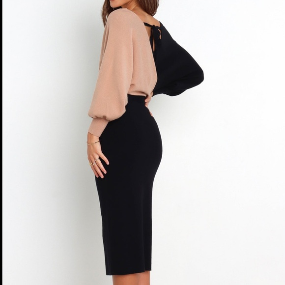 Black and Tan Sweater Dress - Picture 4 of 7